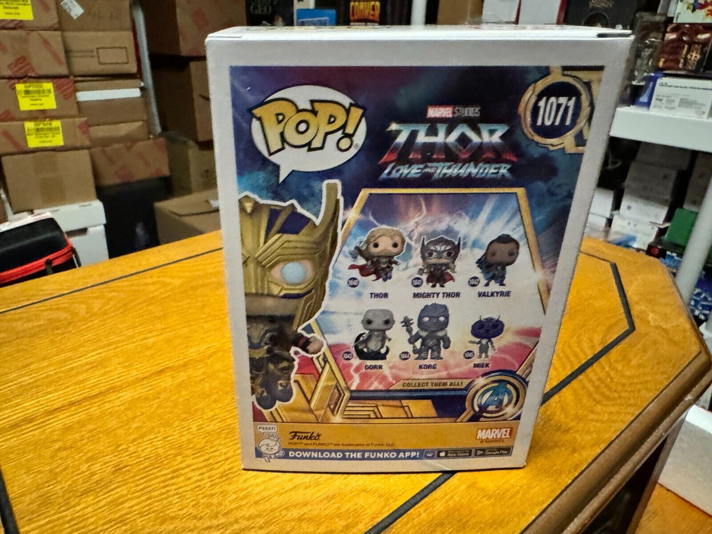 Funko Pop! Vinyl - Thor - Marvel Collector Corps (Exclusive) #1071