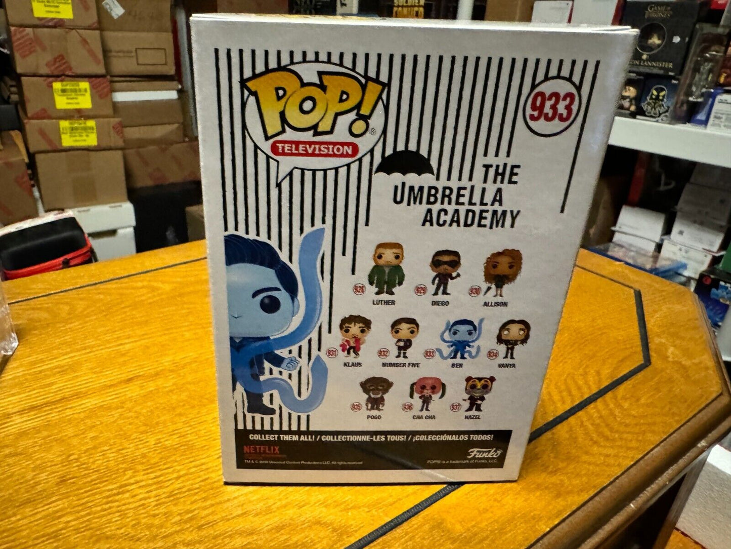 Funko Pop! Vinyl: The Umbrella Academy - Ben (Glows in the Dark) #933