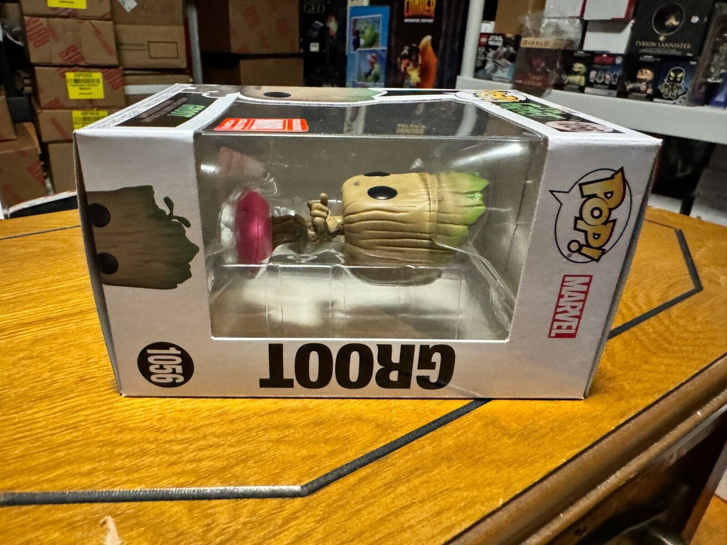 Funko Pop! Vinyl: Marvel - Groot - Amazon (Exclusive) #1056