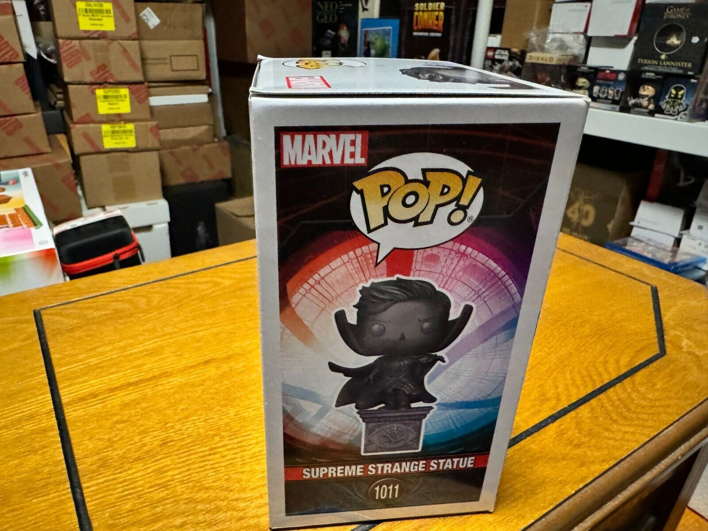 Funko POP! Doctor Strange Statue #1011 Marvel Collector Corps