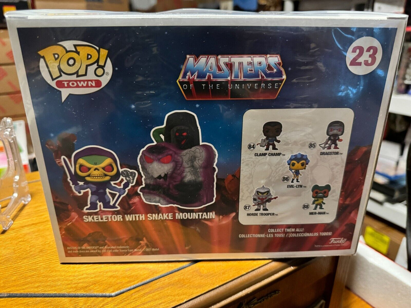 Funko Pop! Town: Masters of the Universe - Skeletor with Snake Mountain #23