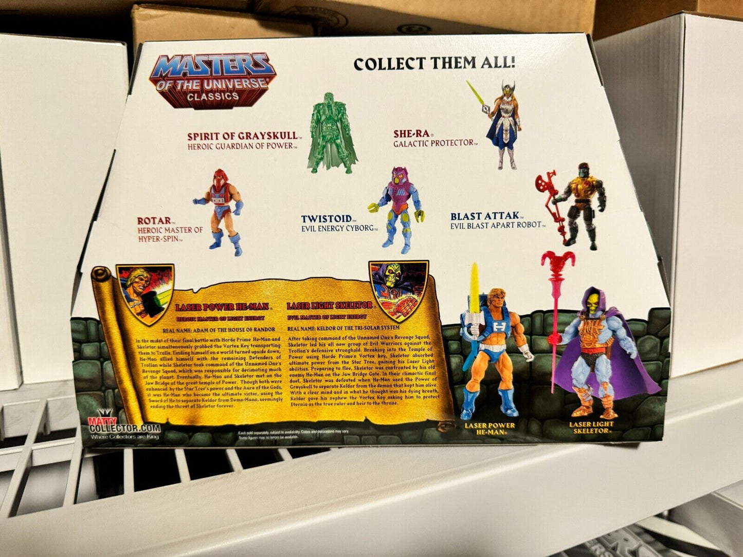 Mattel MOTU Classics Laser Power He-Man and Laser Light Skeletor w/mailer box