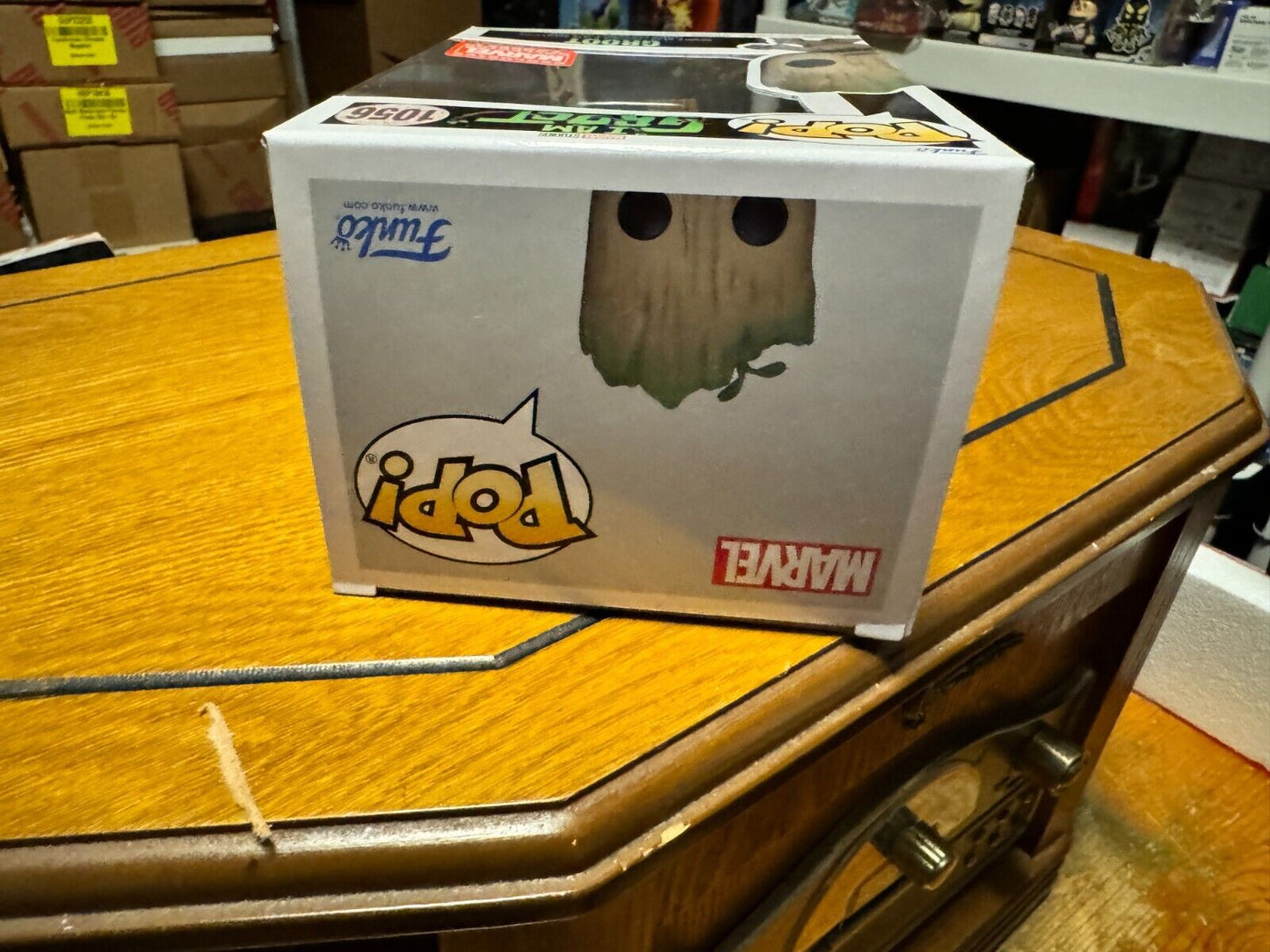 Funko Pop! Vinyl: Marvel - Groot - Amazon (Exclusive) #1056