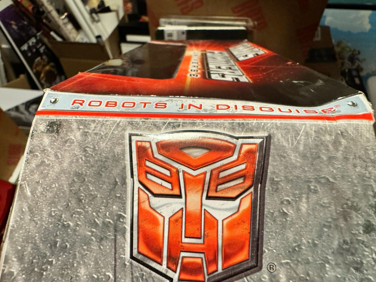 Hasbro Transformers Universe Ultra Class: Powerglide