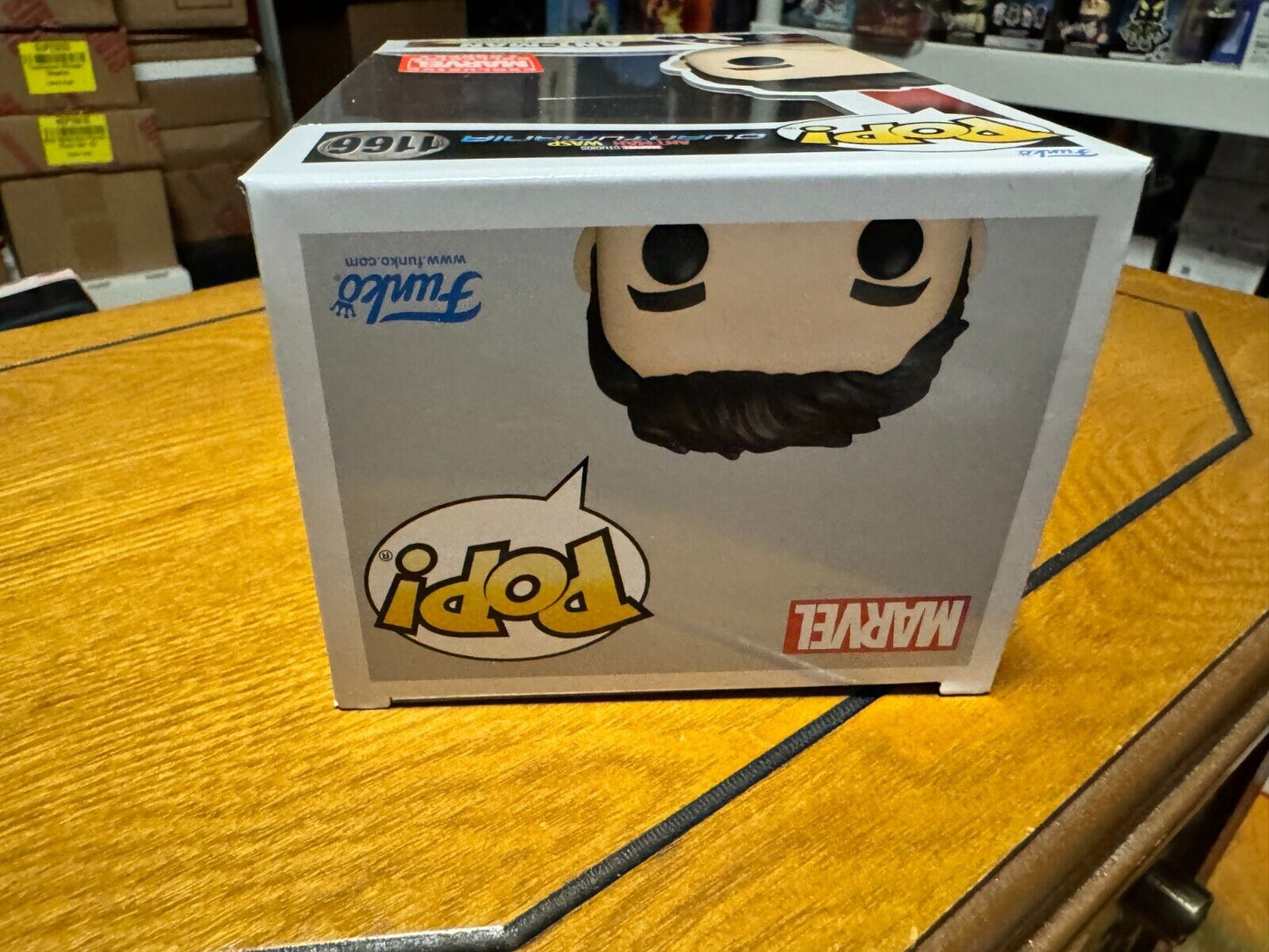 Funko Pop! Ant-Man 1166 - Ant-Man & Wasp Quantumania Marvel Collector Corps