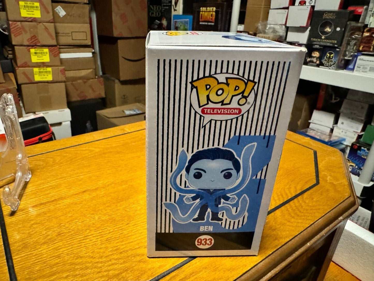 Funko Pop! Vinyl: The Umbrella Academy - Ben (Glows in the Dark) #933