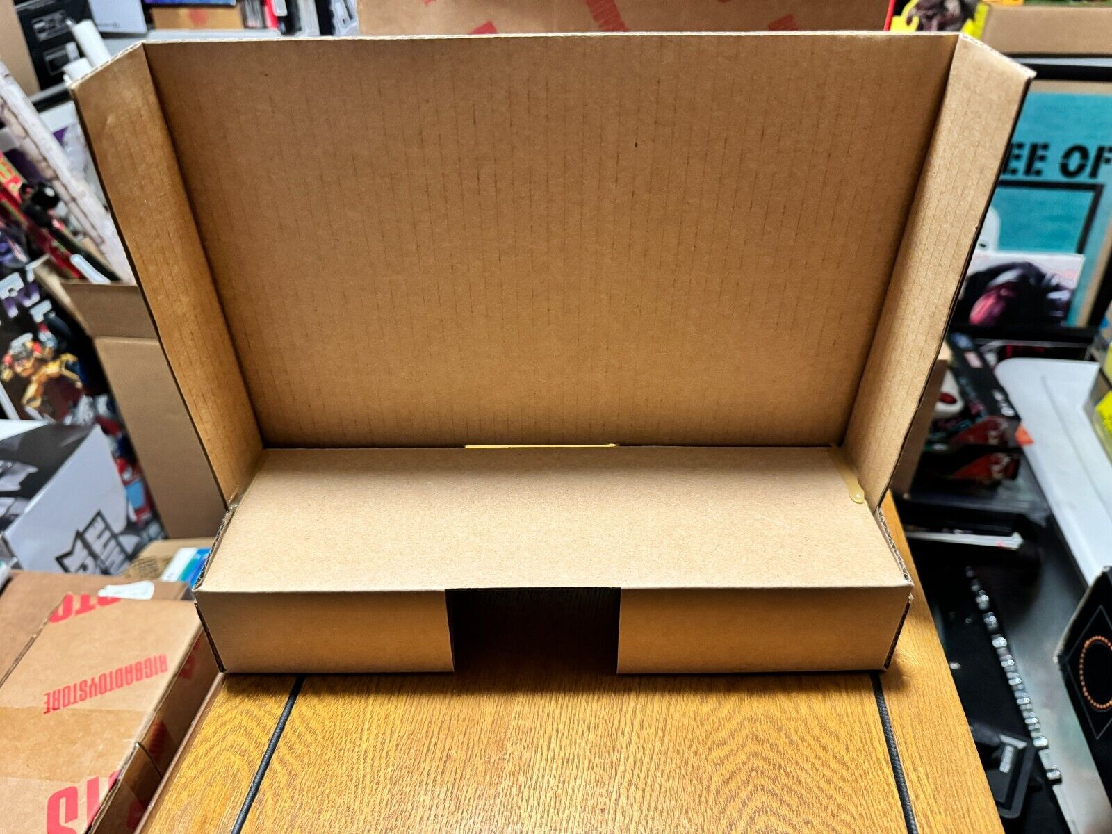 MOTU Classics Giant Beast Man 12" Figure with mailer box