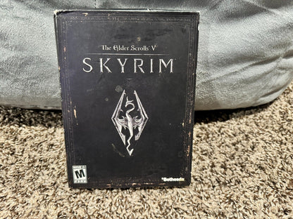 The Elder Scrolls V Skyrim Collector's Edition *NO GAME