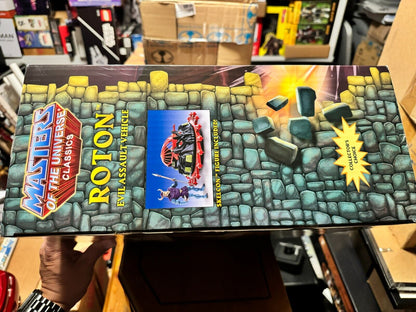 Mattel MOTU Classics Roton Evil Assault Vehicle with Skelcon Figure
