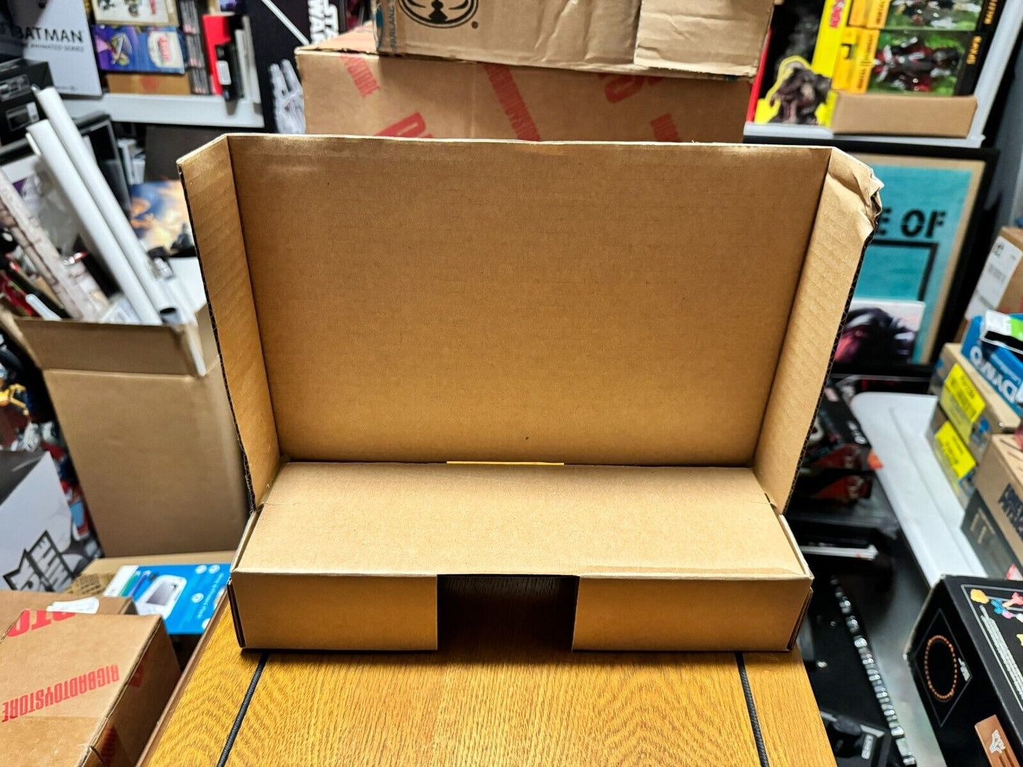 Mattel MOTU Classics Giant Stratos 12" Figure with mailer box