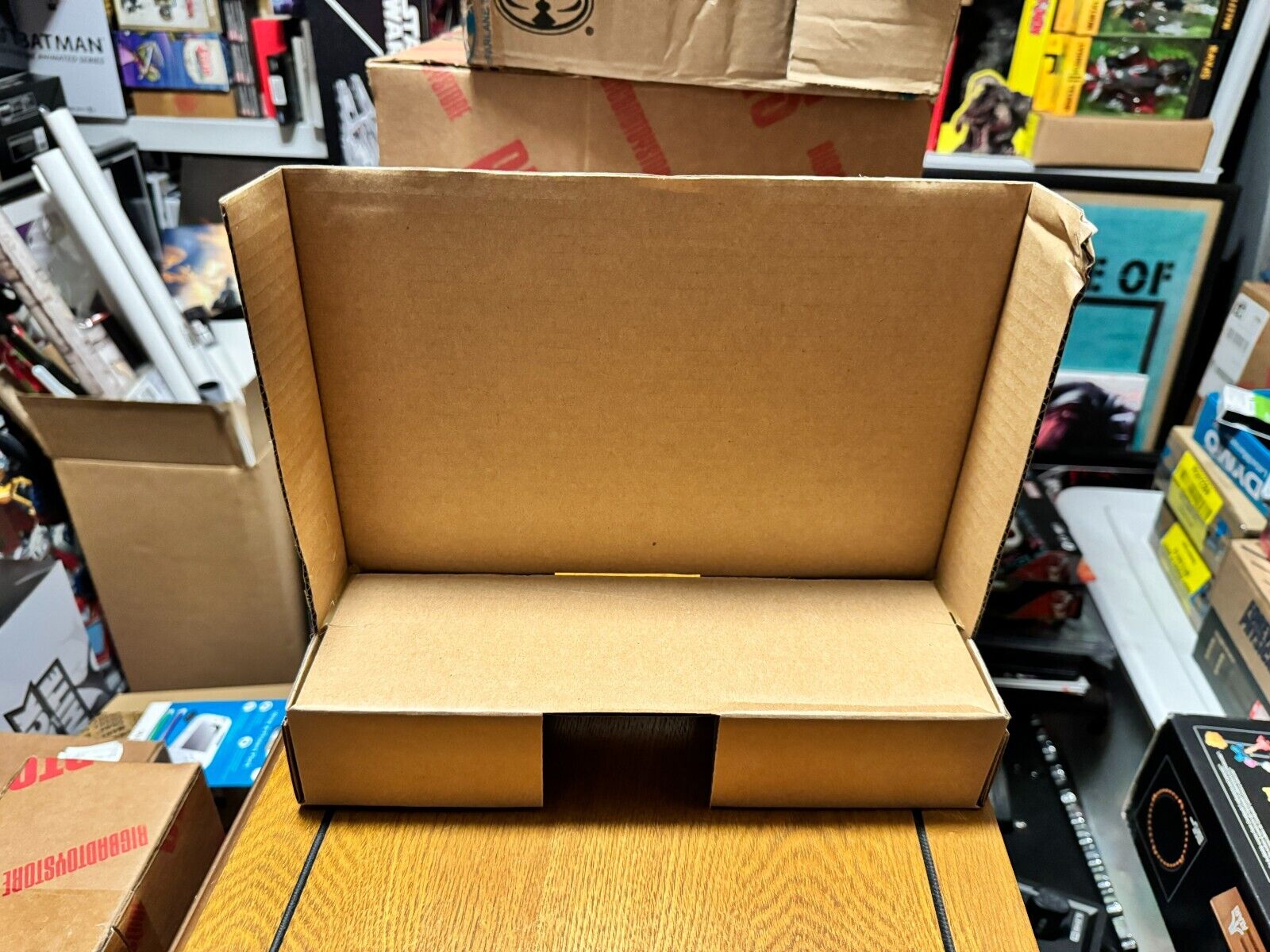 Mattel MOTU Classics Giant Stratos 12" Figure with mailer box