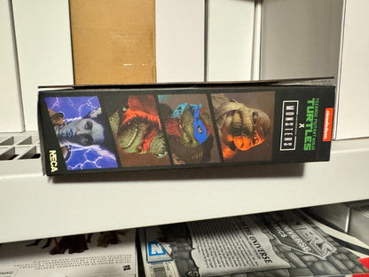 NECA Teenage Mutant Ninja x Turtles Universal Monsters - Michelangelo